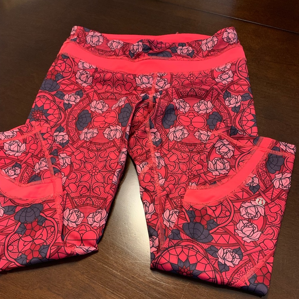 Lululemon crop size 6